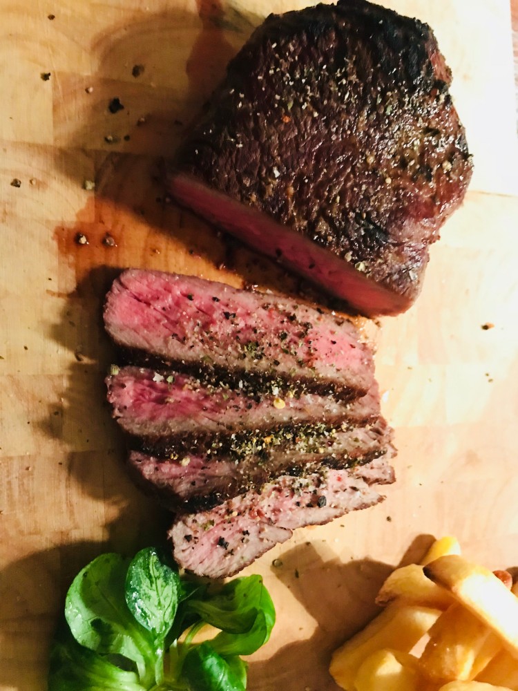 550 Gramm Entrecôte.JPG